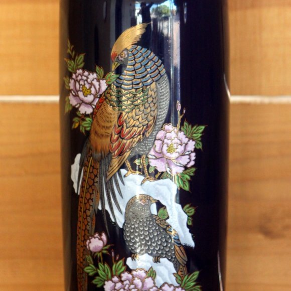 Vintage Kutani Style Cobalt Blue Vase With Pheasants and Flowers - Picture 11 of 11